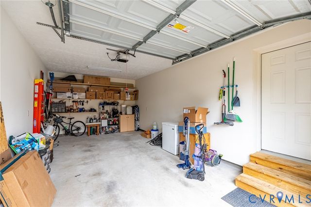 1603 High St, Farmville, VA 23901