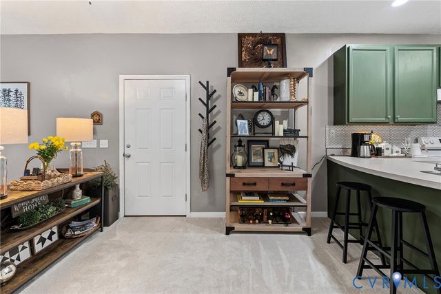 1603 High St, Farmville, VA 23901