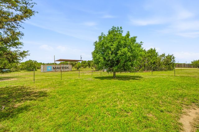 1470 Private Road 701, Stephenville, TX 76401