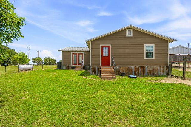 1470 Private Road 701, Stephenville, TX 76401