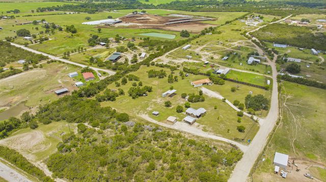1470 Private Road 701, Stephenville, TX 76401