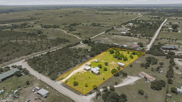 1470 Private Road 701, Stephenville, TX 76401