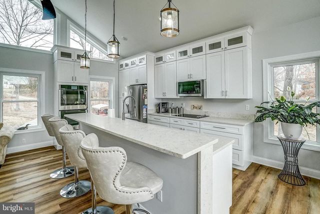 159 PLATEAU RD, Louisa, VA 23093