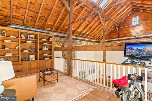 619B LAWRENCEVILLE RD, Princeton, NJ 08540