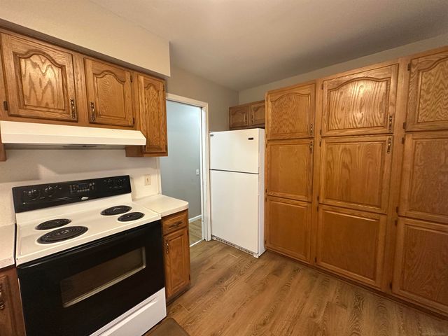 37775 DODGE PARK Road, Sterling Heights, MI 48312