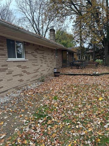 37775 DODGE PARK Road, Sterling Heights, MI 48312