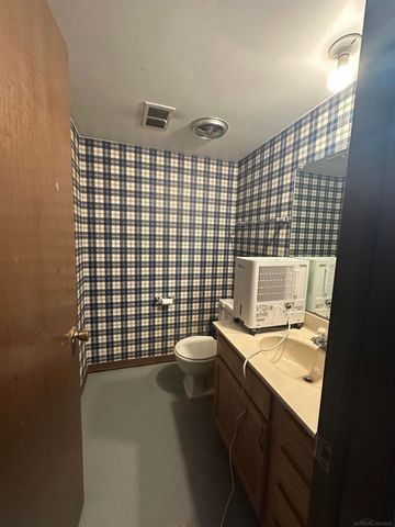 37775 DODGE PARK Road, Sterling Heights, MI 48312