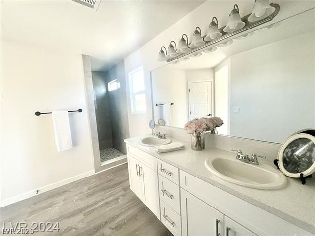 5600 Genoa Avenue, Pahrump, NV 89060