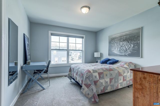 330 BISHOPGATE LN, Crozet, VA 22932