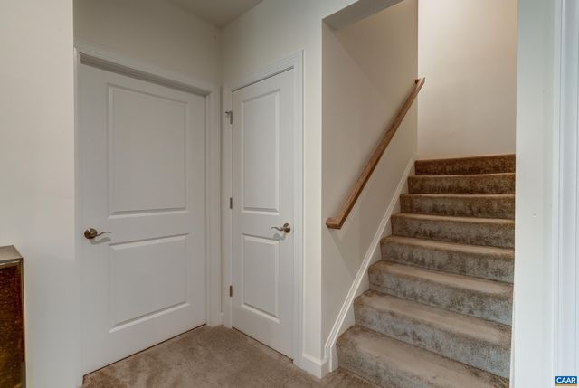 330 BISHOPGATE LN, Crozet, VA 22932