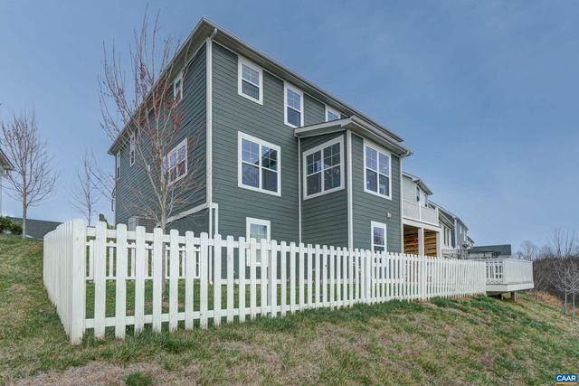 330 BISHOPGATE LN, Crozet, VA 22932
