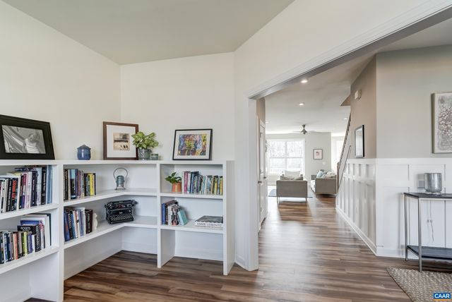 330 BISHOPGATE LN, Crozet, VA 22932