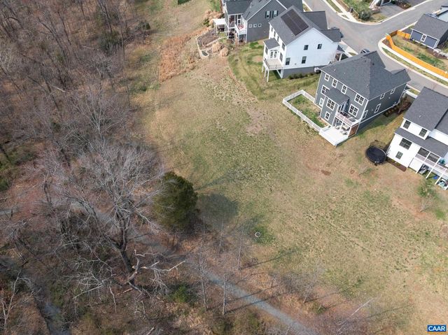 330 BISHOPGATE LN, Crozet, VA 22932
