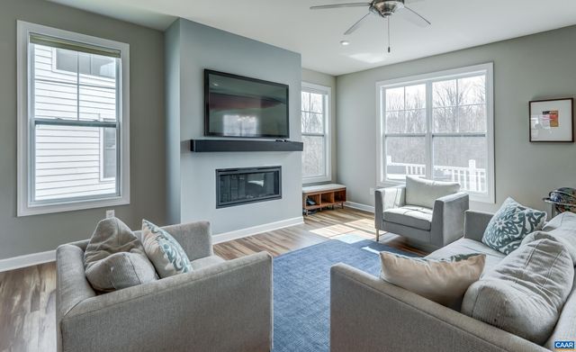 330 BISHOPGATE LN, Crozet, VA 22932