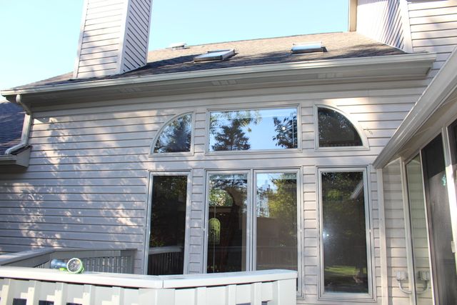 13197 Linda Vista Street, Belleville, MI 48111