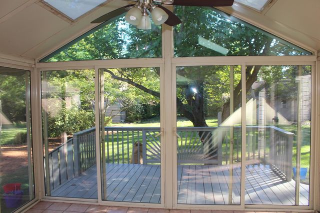 13197 Linda Vista Street, Belleville, MI 48111