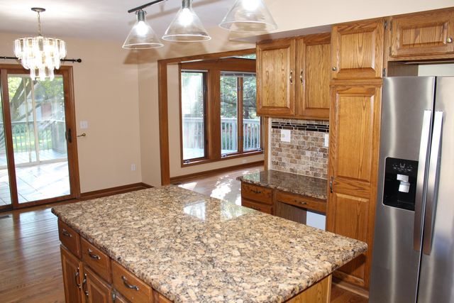 13197 Linda Vista Street, Belleville, MI 48111