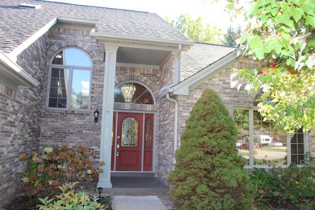 13197 Linda Vista Street, Belleville, MI 48111