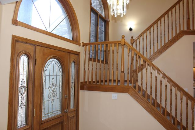 13197 Linda Vista Street, Belleville, MI 48111