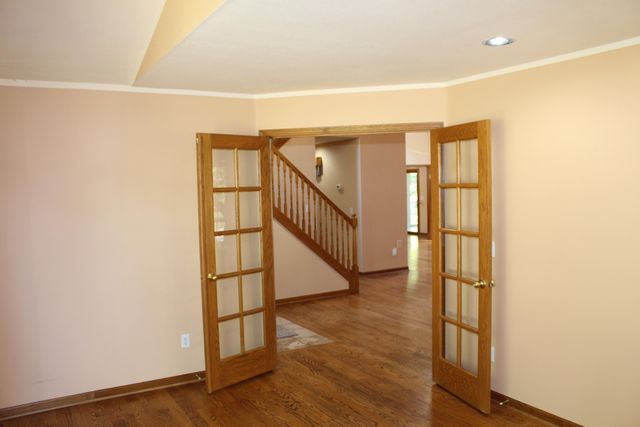 13197 Linda Vista Street, Belleville, MI 48111