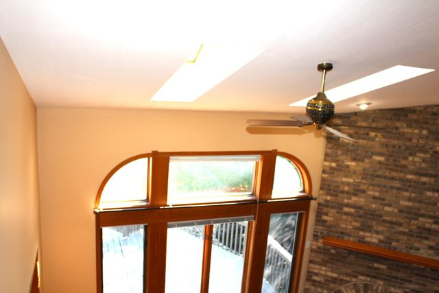 13197 Linda Vista Street, Belleville, MI 48111