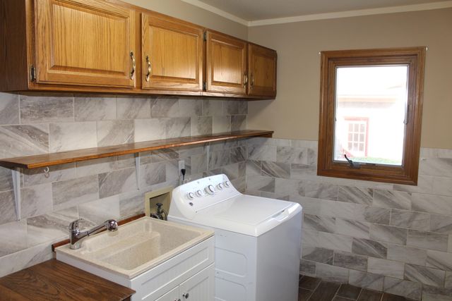 13197 Linda Vista Street, Belleville, MI 48111