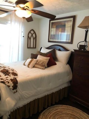 2628 Cascade Cove Drive, Buford, GA 30519