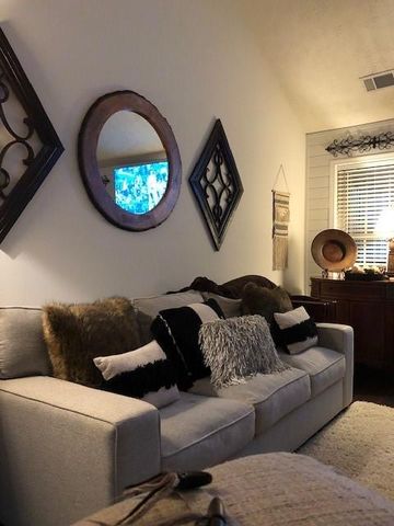 2628 Cascade Cove Drive, Buford, GA 30519