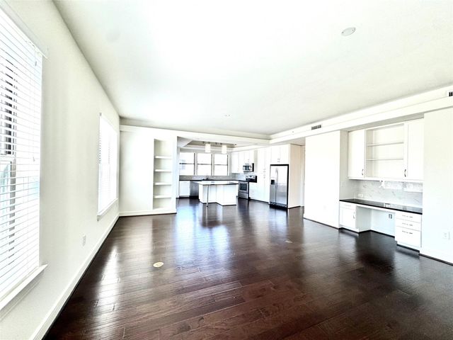 2303 Mid Lane 228, Houston, TX 77027