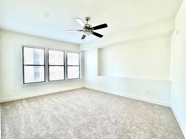 2303 Mid Lane 228, Houston, TX 77027