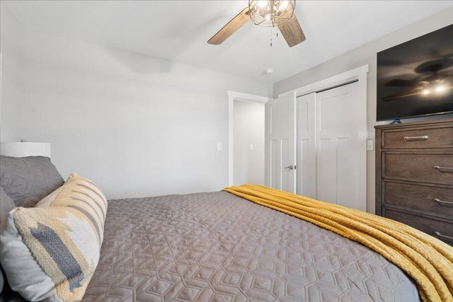 1009 Guardian CIR, Huddleston, VA 24104