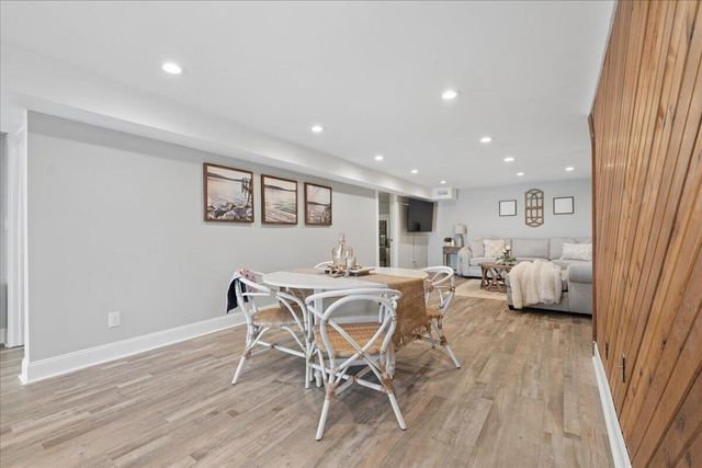 1009 Guardian CIR, Huddleston, VA 24104