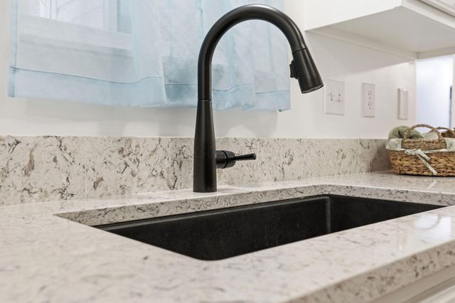 526 Market Street, Lithopolis, OH 43136