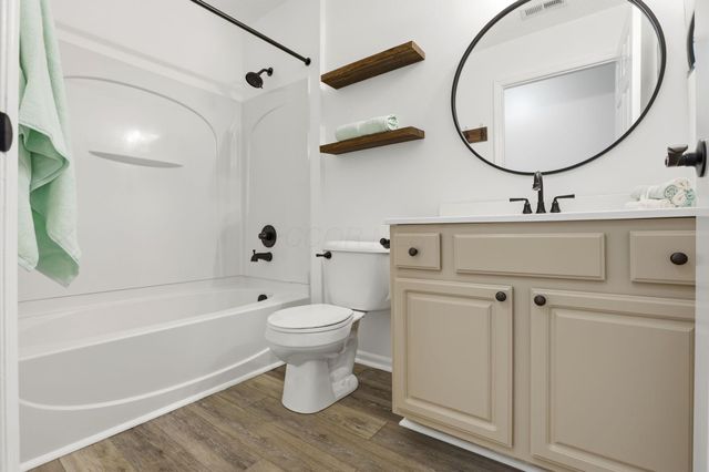 526 Market Street, Lithopolis, OH 43136