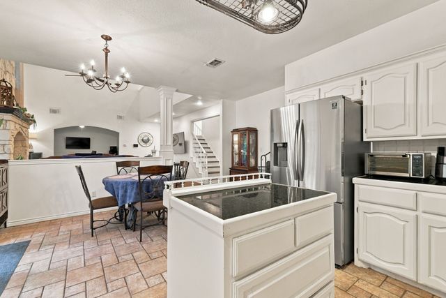 74 Meadow Hill Lane, Sherman, TX 75090