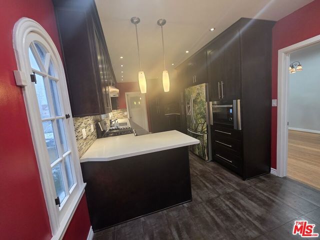 939 S Ogden Drive, Los Angeles, CA 90036