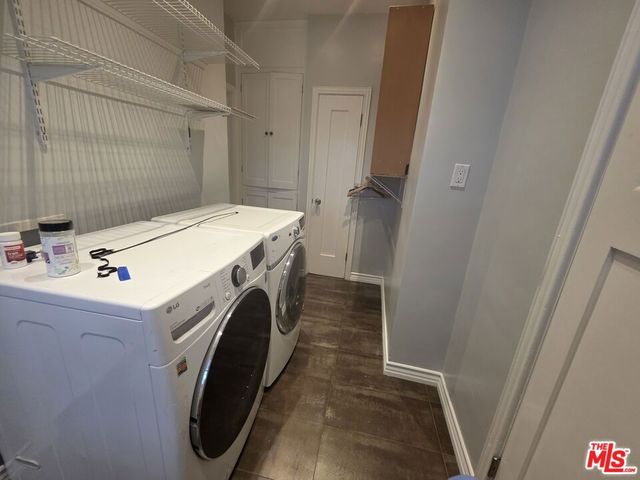 939 S Ogden Drive, Los Angeles, CA 90036