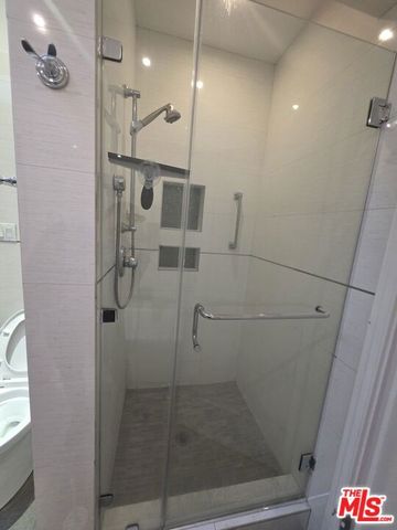 939 S Ogden Drive, Los Angeles, CA 90036