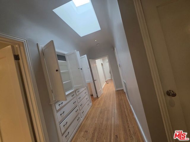 939 S Ogden Drive, Los Angeles, CA 90036