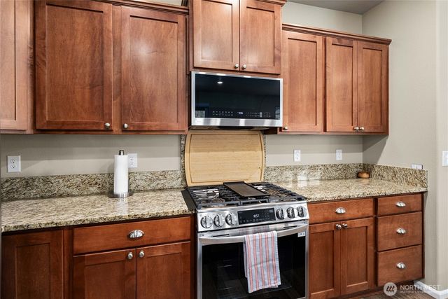 8805 Jayden Street NE, Olympia, WA 98516