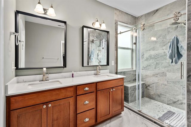 8805 Jayden Street NE, Olympia, WA 98516