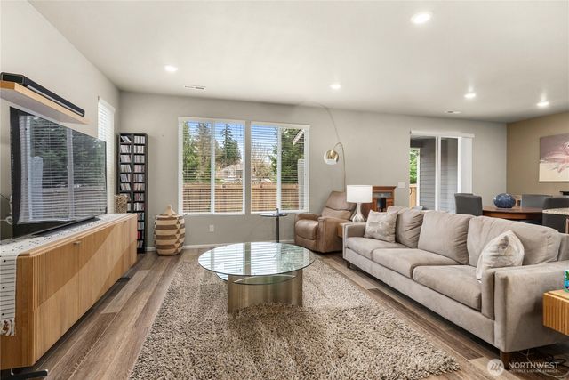 8805 Jayden Street NE, Olympia, WA 98516