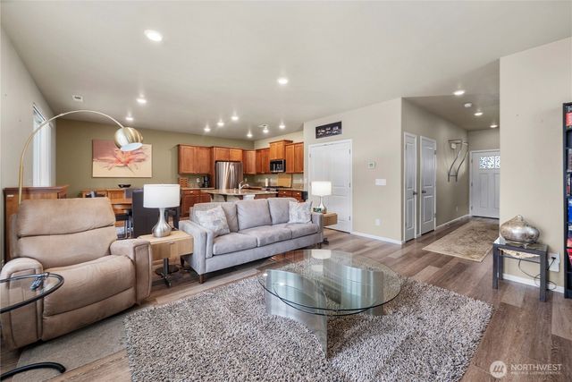 8805 Jayden Street NE, Olympia, WA 98516