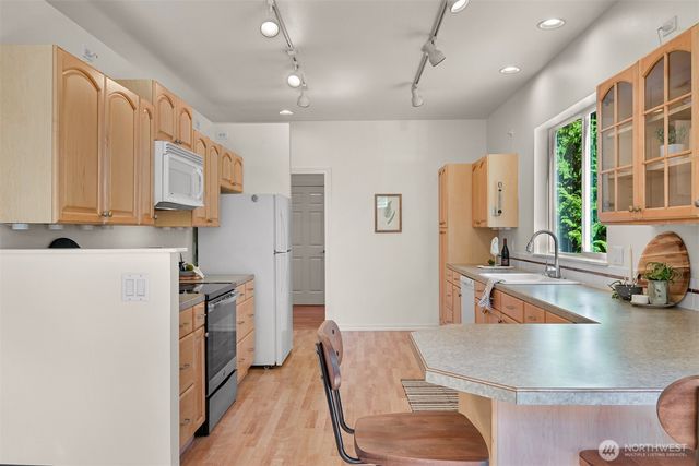 1608 Valhalla Street, Bellingham, WA 98226