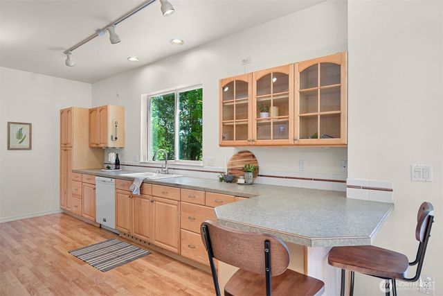 1608 Valhalla Street, Bellingham, WA 98226