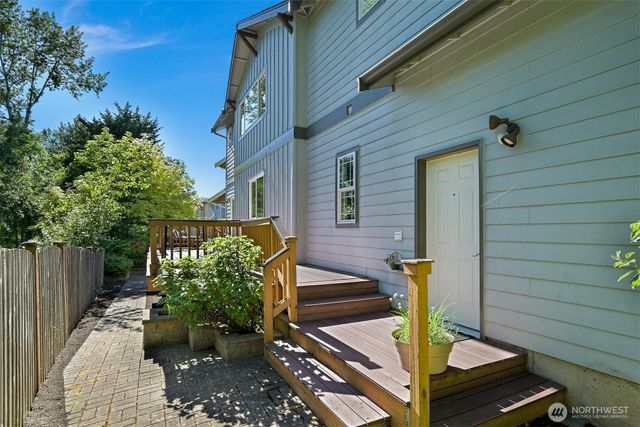 1608 Valhalla Street, Bellingham, WA 98226