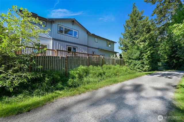1608 Valhalla Street, Bellingham, WA 98226