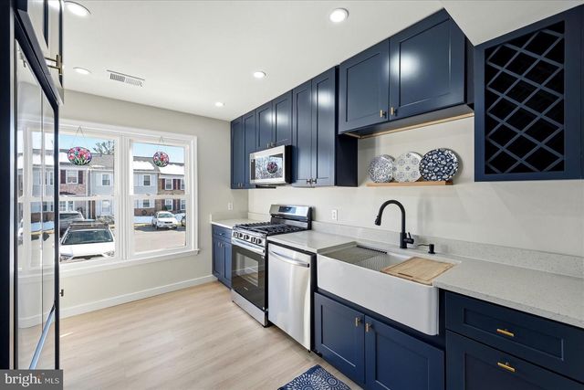 5506 KENDRICK LN, Burke, VA 22015