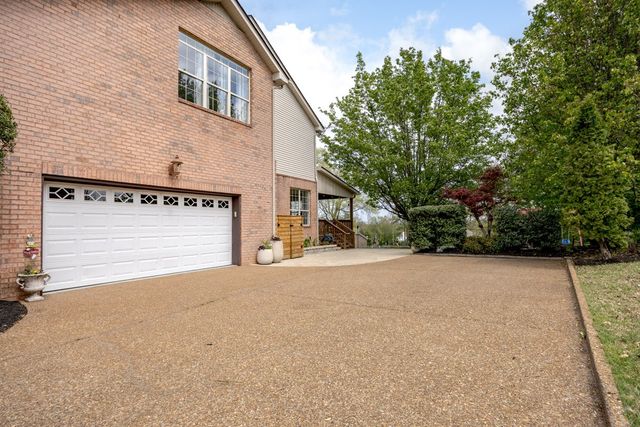 6009 Ridge Farm Pl, Brentwood, TN 37027