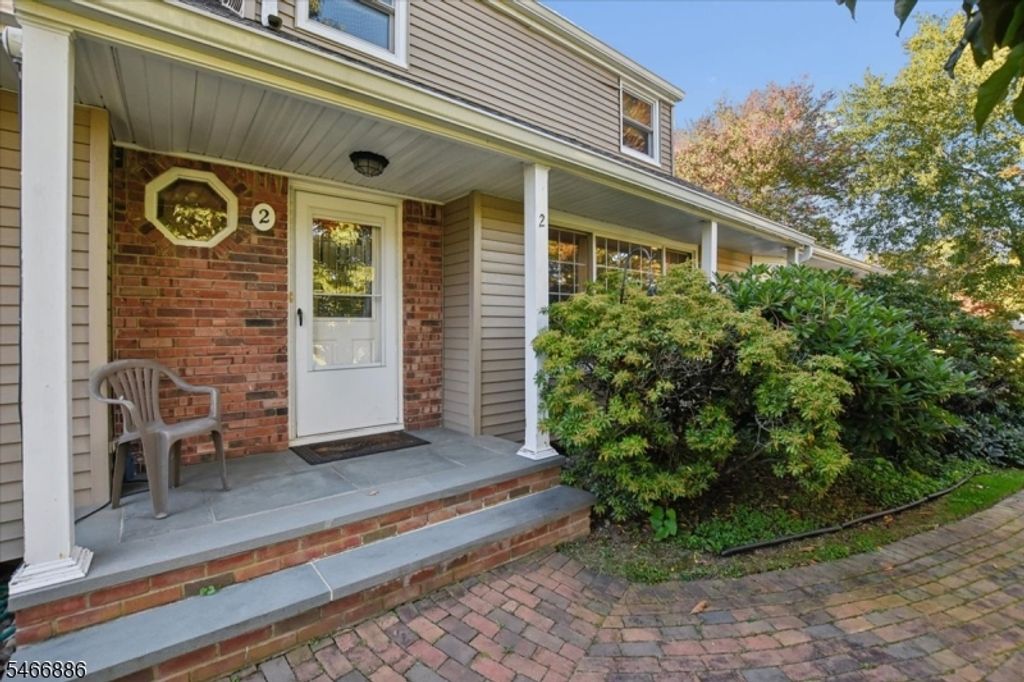2 Candlewood Ct, Parsippany-troy Hills Twp., NJ 07054 — photo 2